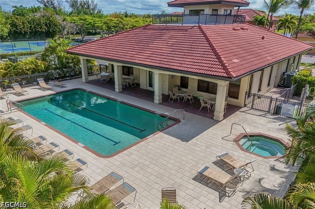 3 Bed Waterfront Home for Sale in Fort Myers, photo 27