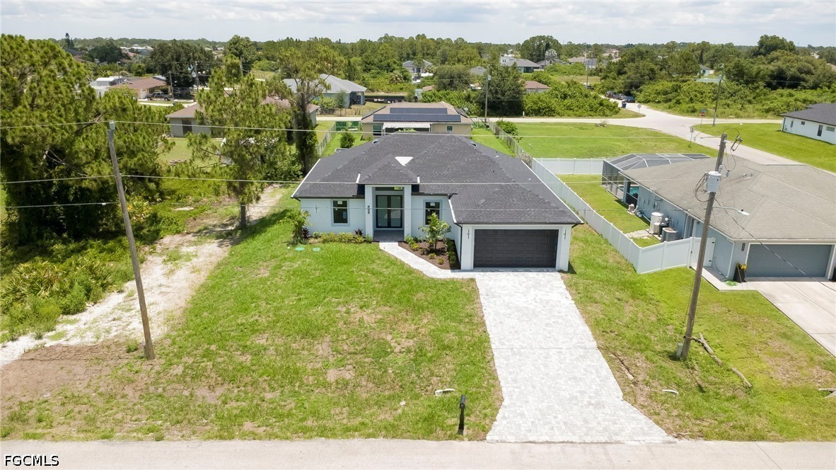 3 Bed SingleFamilyResidence for Sale in Lehigh Acres, photo 27