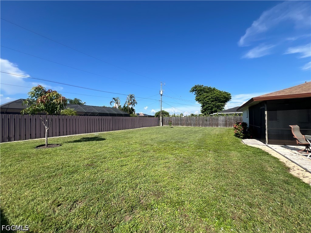 3 Bed SingleFamilyResidence for Sale in Cape Coral, photo 27