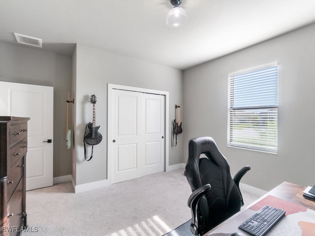 3 Bed Pool Home for Sale in Cape Coral, photo 28