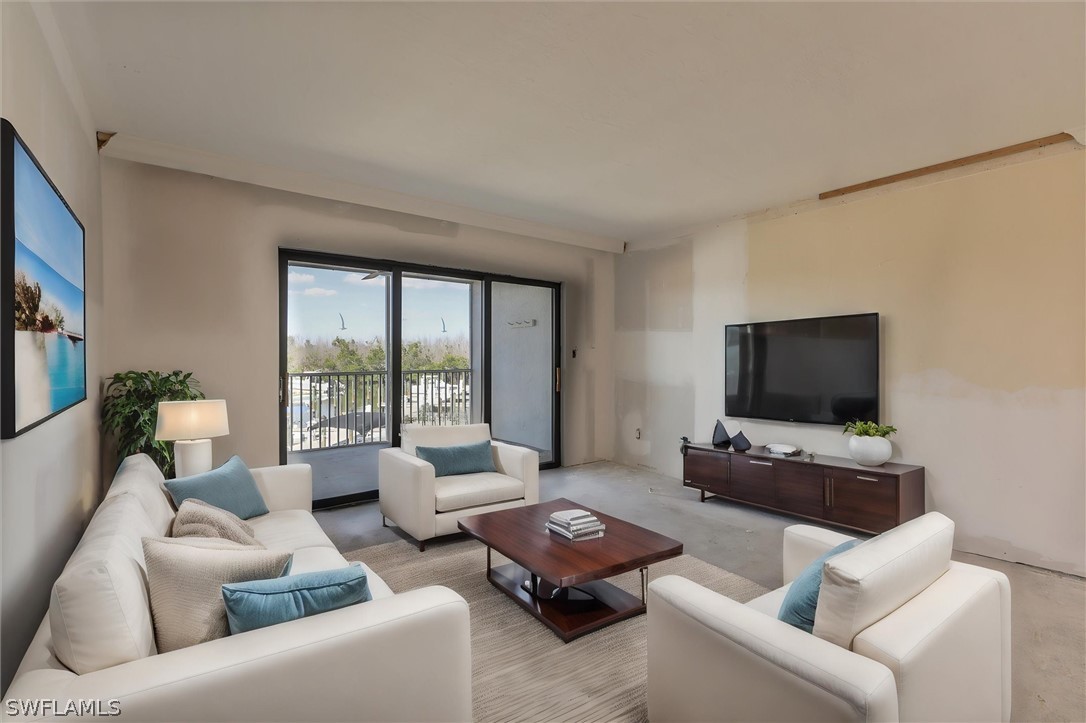 1 Bed Pool Home for Sale in Bayside Villas, photo 28