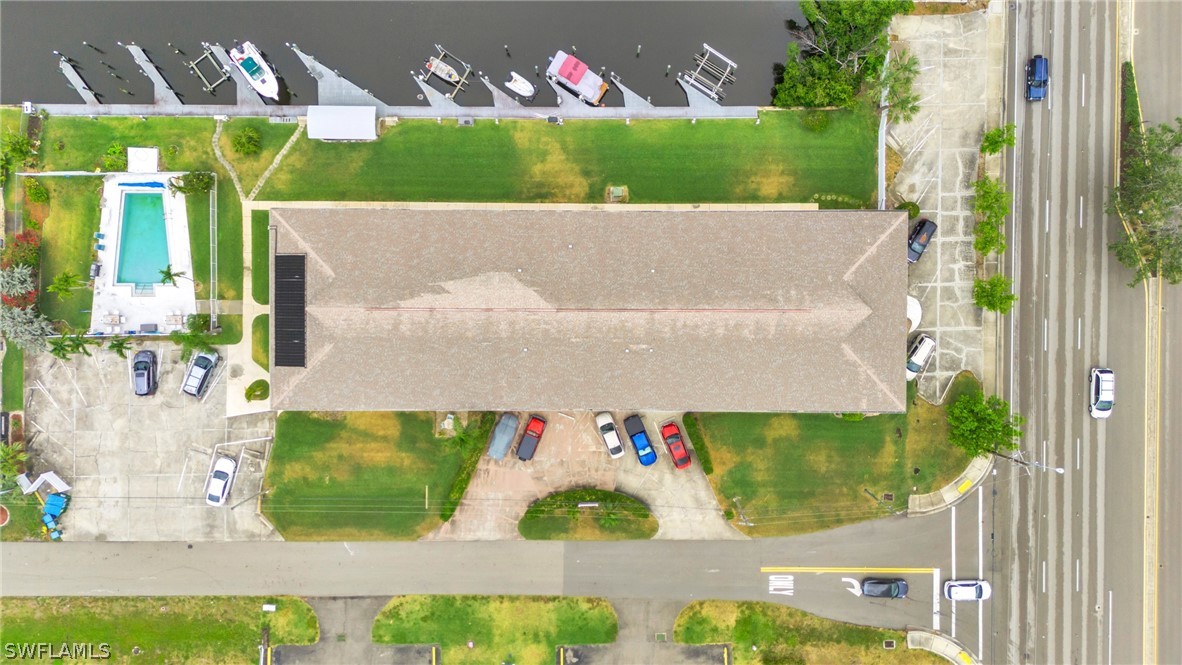 2 Bed Waterfront Home for Sale in Cape Coral, photo 28