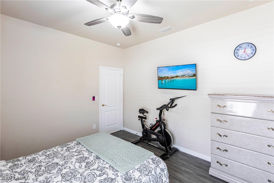 5 Bed Pool Home for Sale in Promenade West, photo 28
