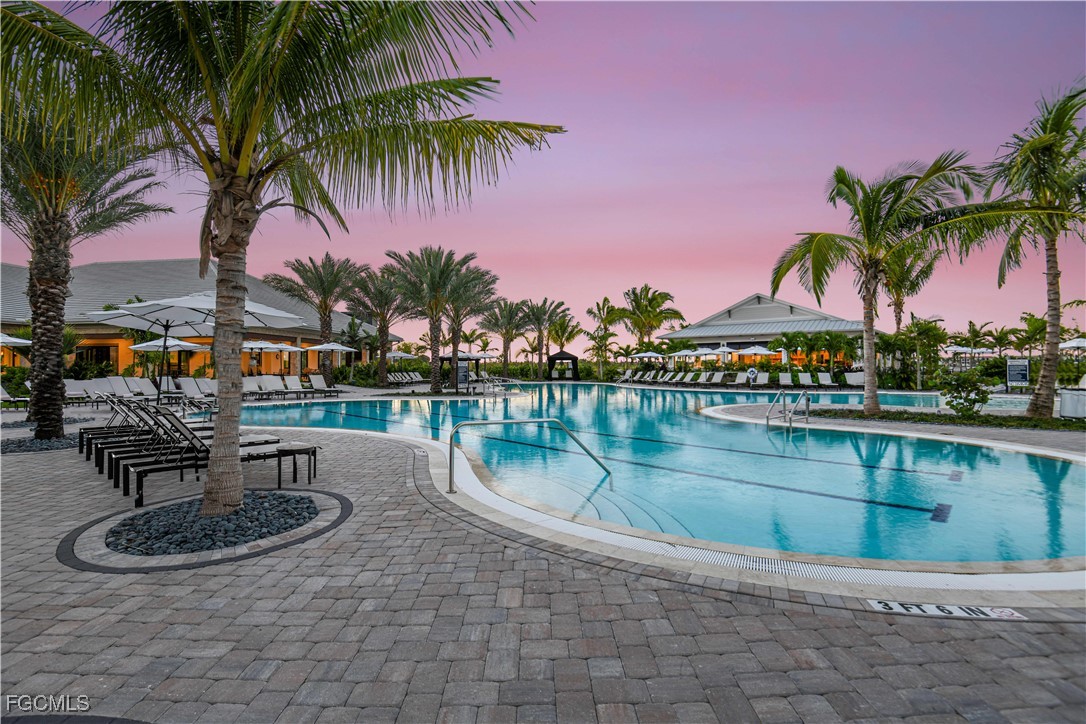 2 Bed Waterfront Home for Sale in Fort Myers, photo 28