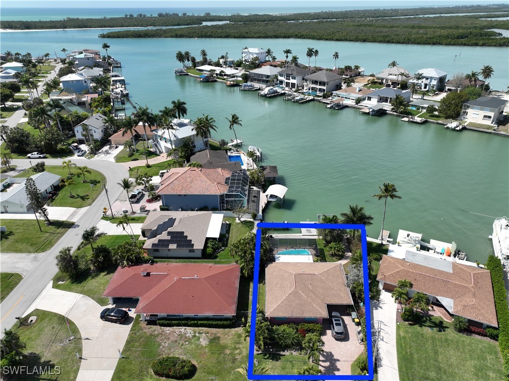 2 Bed Pool Home for Sale in Isles Of Capri, photo 28