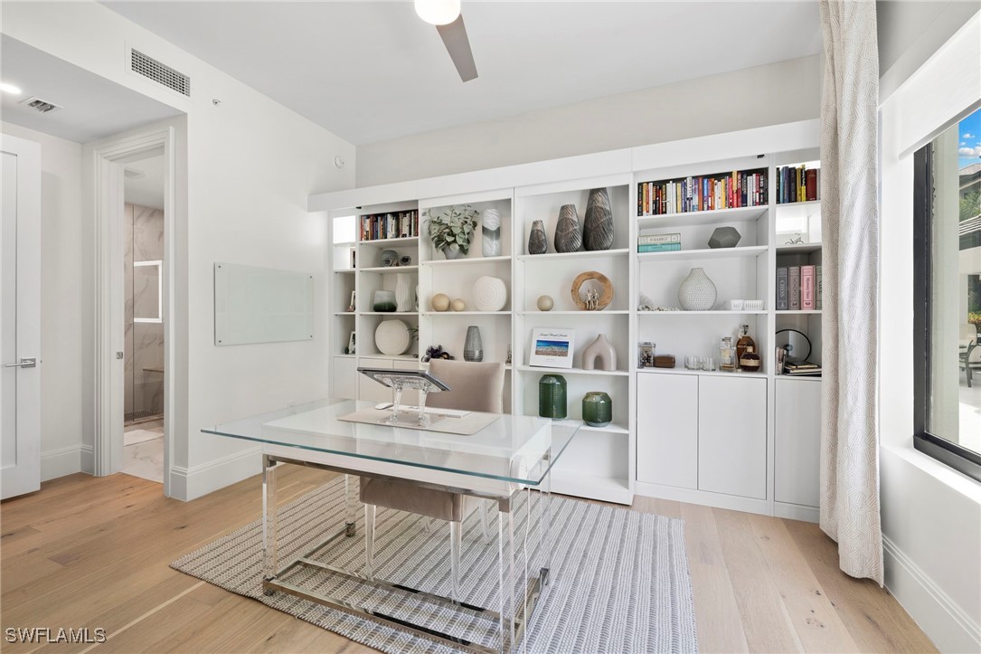3 Bed Condominium for Sale in Naples, photo 28