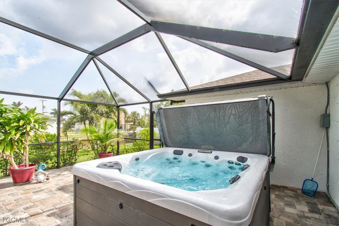 3 Bed SingleFamilyResidence for Sale in Cape Coral, photo 28
