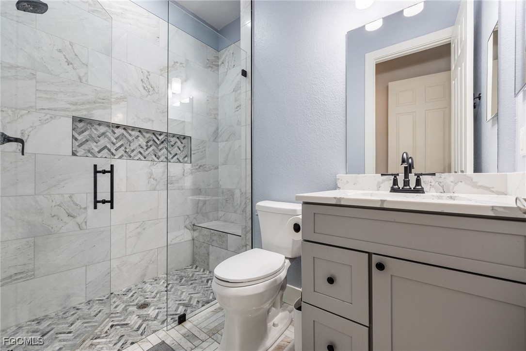 4 Bed SingleFamilyResidence for Sale in Lehigh Acres, photo 28