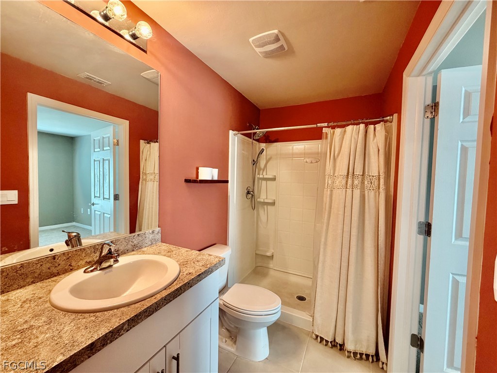 4 Bed SingleFamilyResidence for Sale in Labelle, photo 28