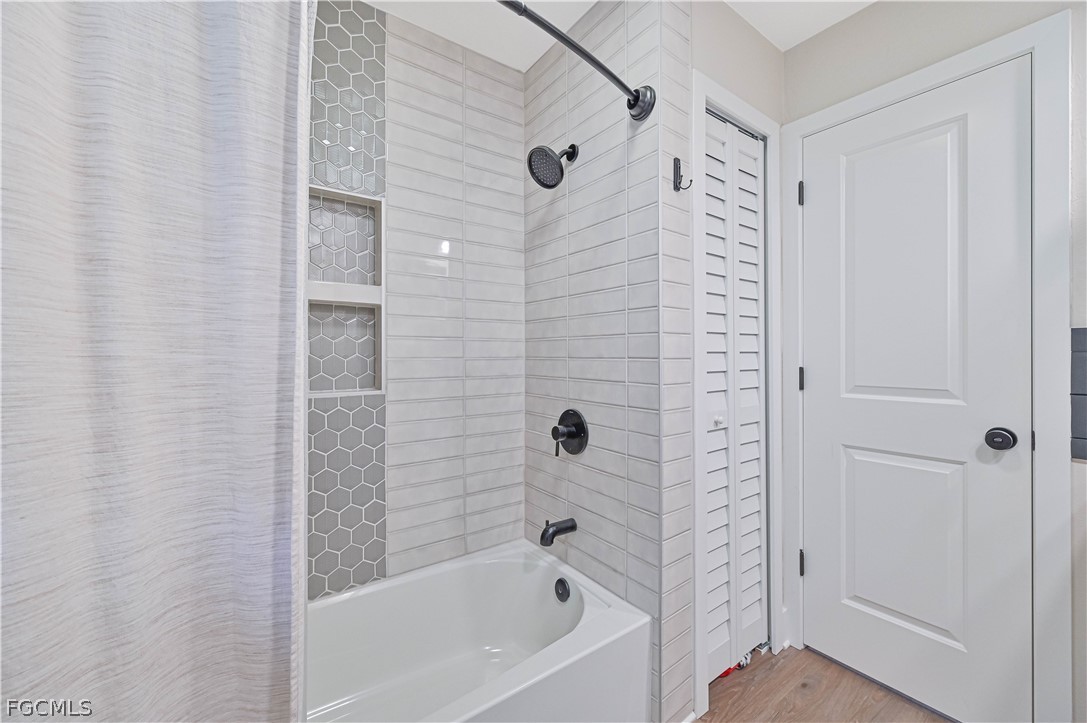 3 Bed Waterfront Home for Sale in Cape Coral, photo 28