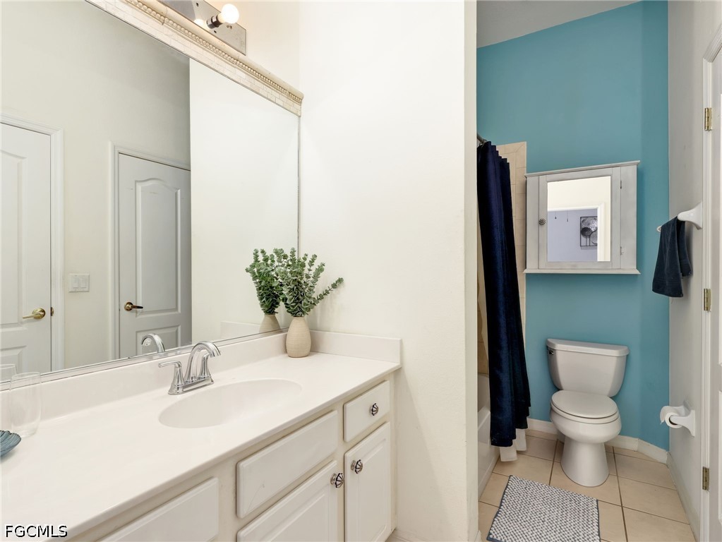 3 Bed Pool Home for Sale in Cape Coral, photo 28