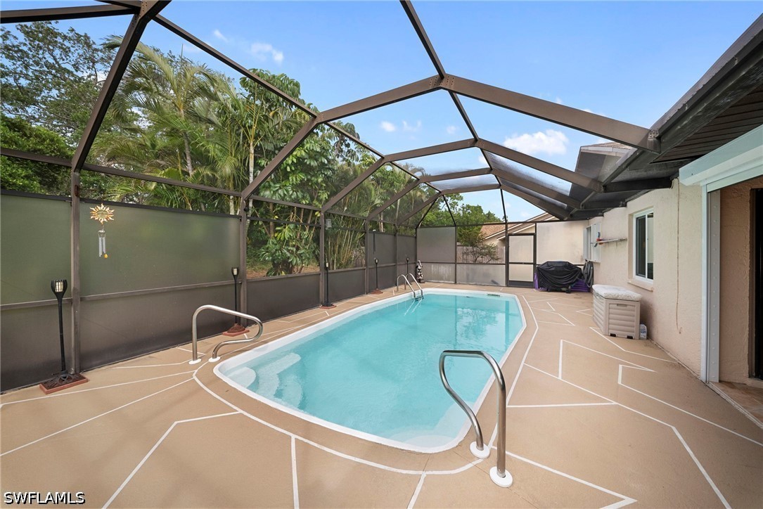 3 Bed Pool Home for Sale in San Carlos Park, photo 28