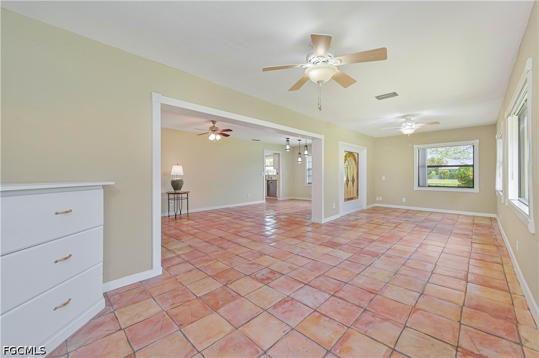 2 Bed Attached for Sale in Fort Myers, photo 28