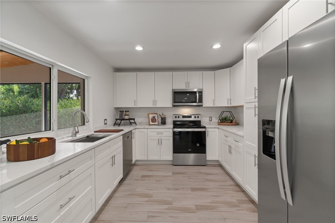 2 Bed SingleFamilyResidence for Sale in Estero, photo 28