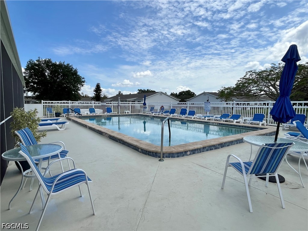 2 Bed Attached for Sale in Fort Myers, photo 28