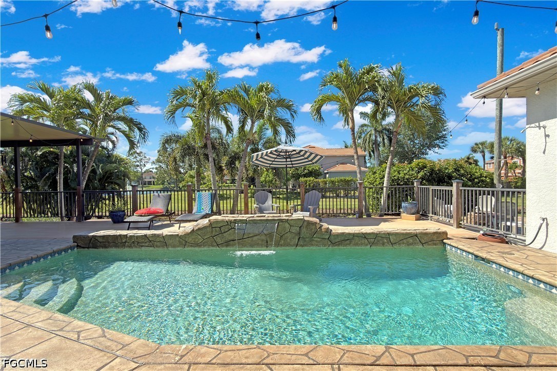 3 Bed Pool Home for Sale in Stonebridge South, photo 28