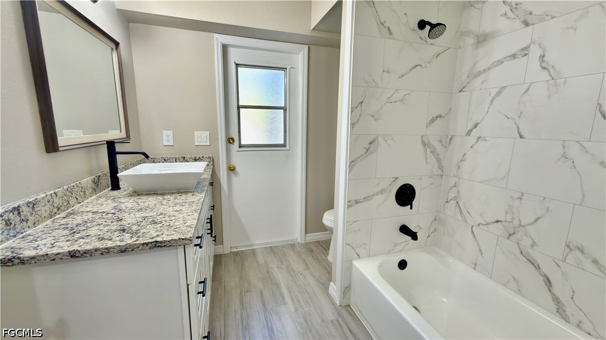 3 Bed Pool Home for Sale in Port Charlotte, photo 28