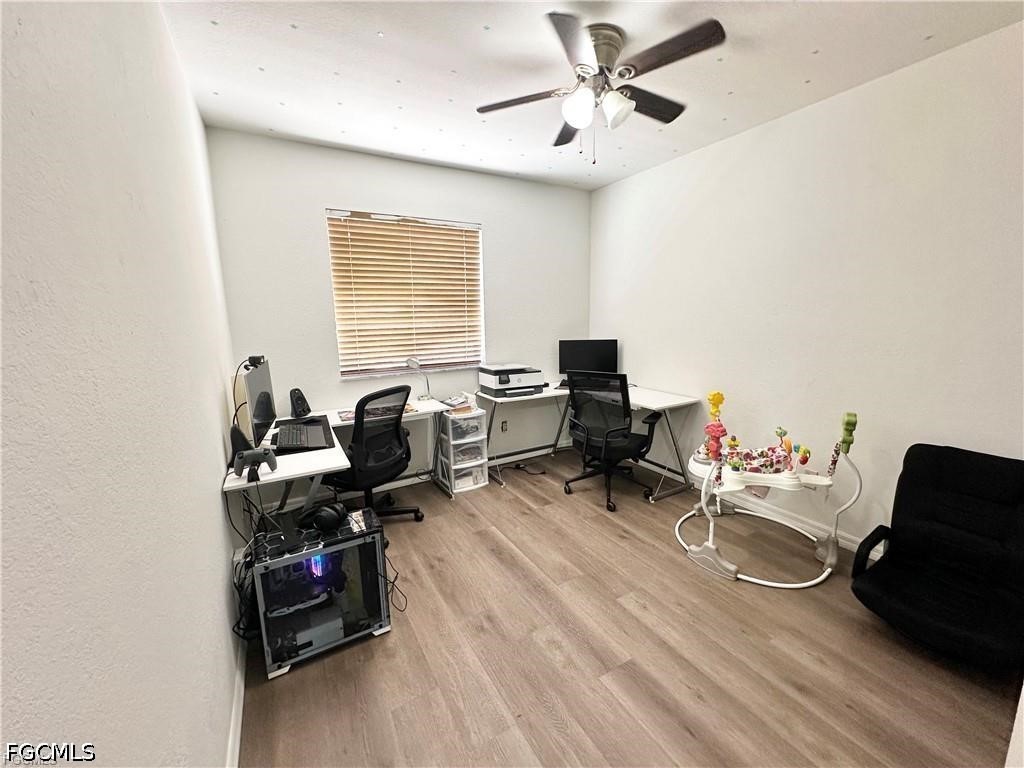 3 Bed Pool Home for Sale in Fort Myers, photo 28