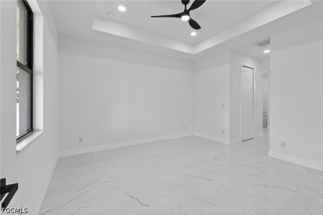 4 Bed SingleFamilyResidence for Sale in Cape Coral, photo 28