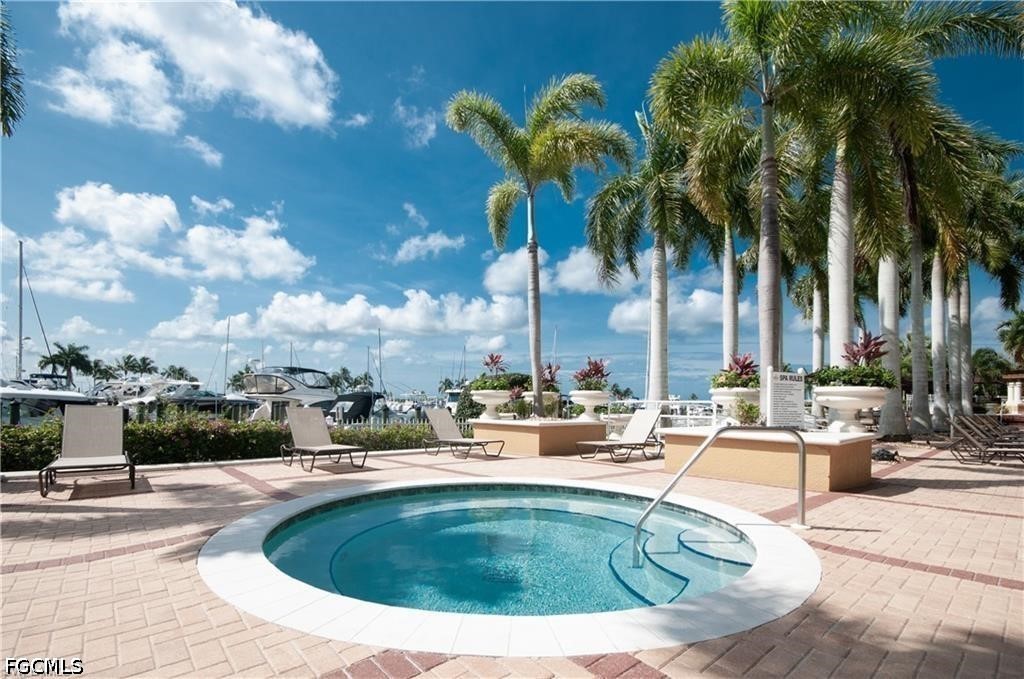 3 Bed Waterfront Home for Sale in Cape Coral, photo 28