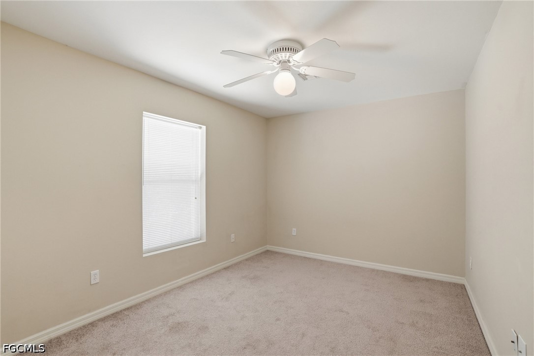 3 Bed Attached for Sale in Naples, photo 28
