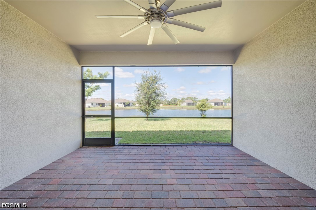3 Bed Waterfront Home for Sale in Brightwater Lagoon, photo 28
