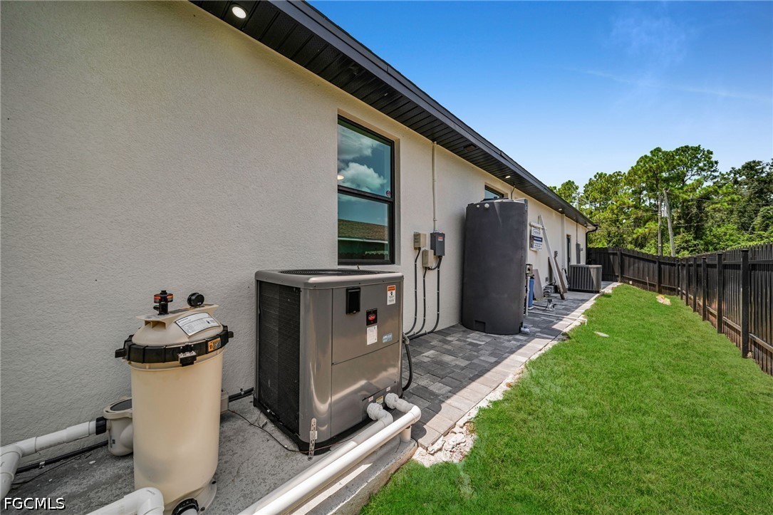 3 Bed Pool Home for Sale in Lehigh Acres, photo 28