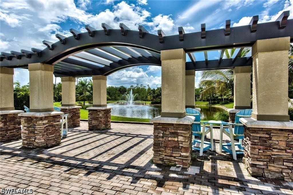 4 Bed SingleFamilyResidence for Sale in Naples, photo 28