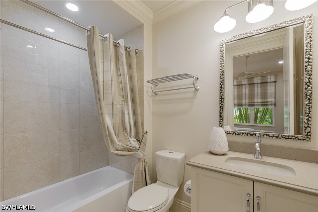 3 Bed Pool Home for Sale in Cabreo, photo 28