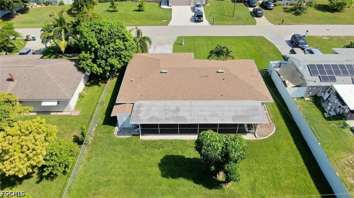 3 Bed SingleFamilyResidence for Sale in Cape Coral, photo 28