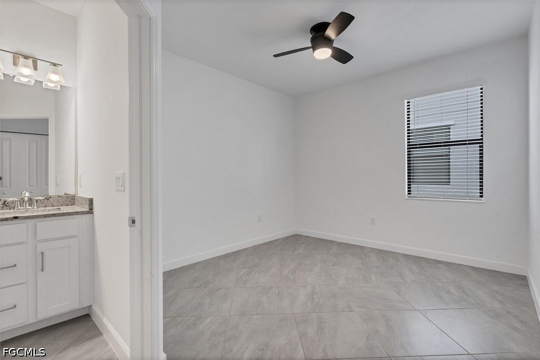 3 Bed SingleFamilyResidence for Sale in Timber Creek, photo 28