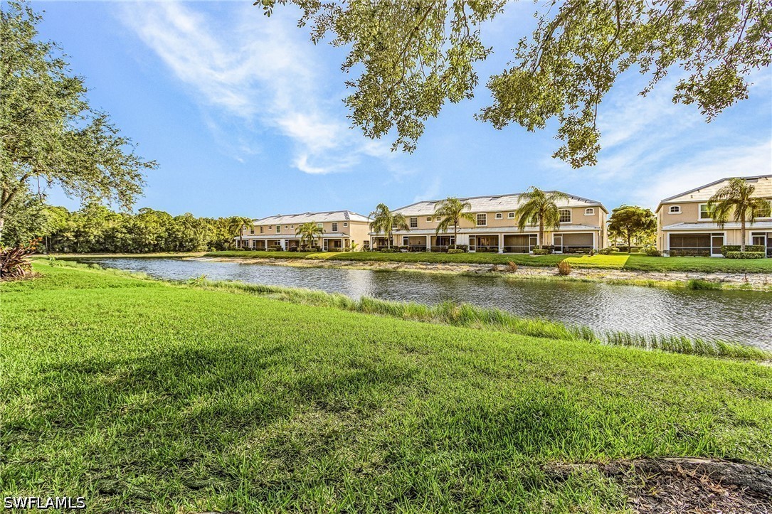 4 Bed SingleFamilyResidence for Sale in Coral Lakes, photo 28
