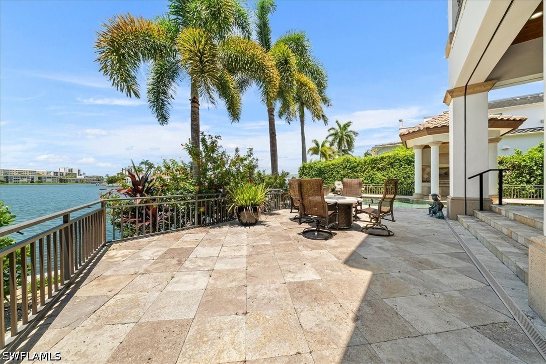 5 Bed Pool Home for Sale in Moorings, photo 28