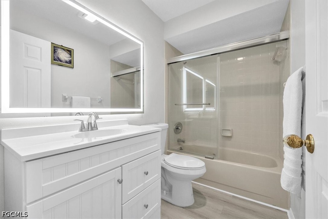 2 Bed Waterfront Home for Sale in Cape Coral, photo 28