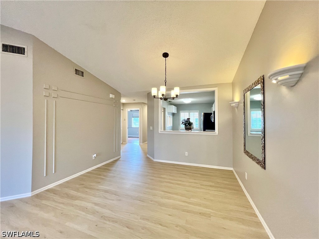 2 Bed Condominium for Sale in Naples, photo 28