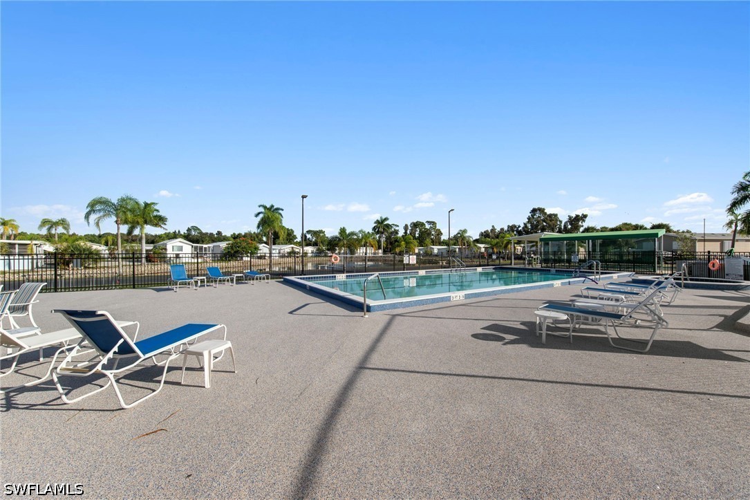 1 Bed ManufacturedHome for Sale in Estero, photo 28