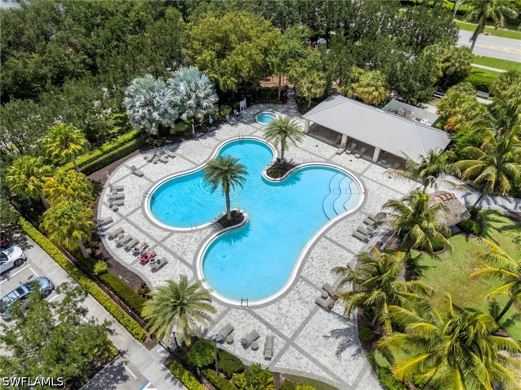 3 Bed Attached for Sale in Naples, photo 28