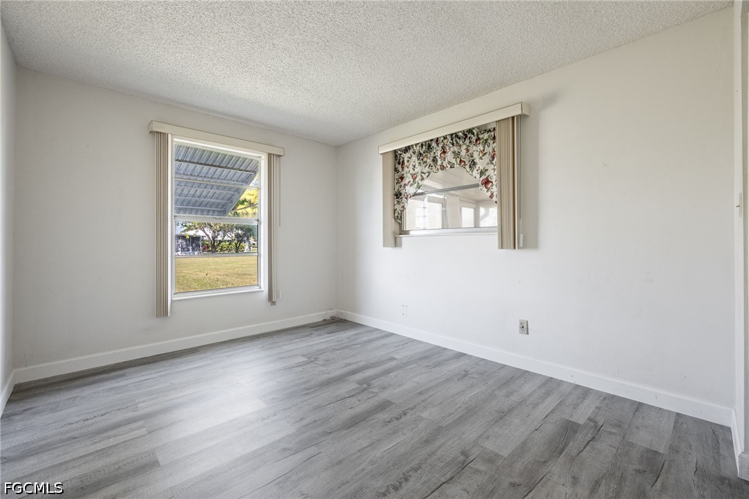 2 Bed Attached for Sale in Pinewood Condominium, photo 28