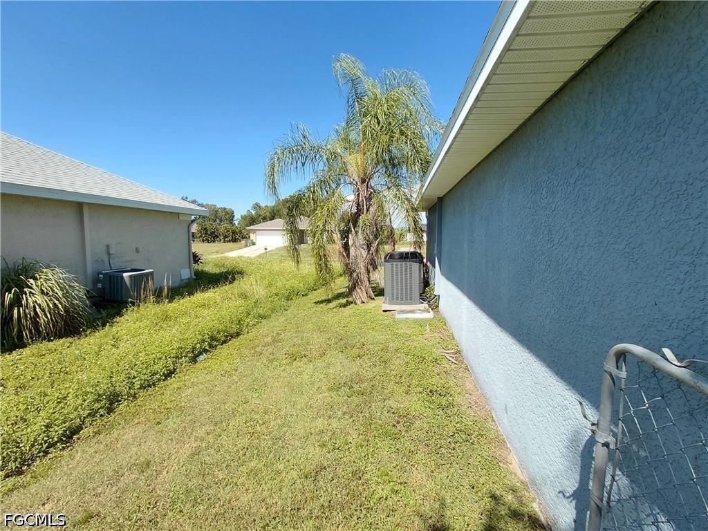 3 Bed Pool Home for Sale in Cape Coral, photo 28