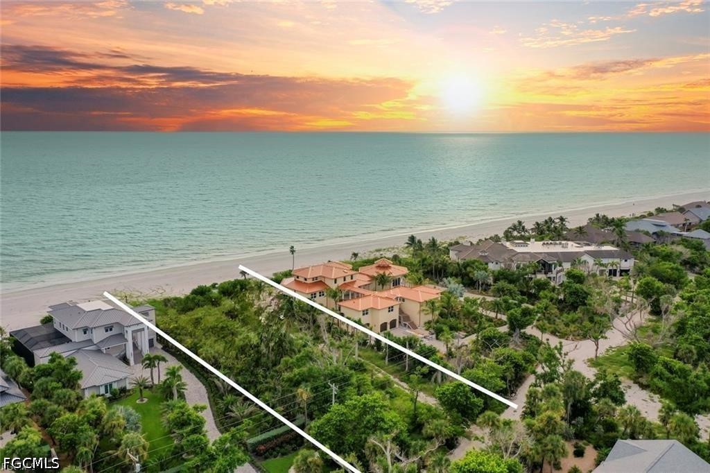 Waterfront Home for Sale in Metes And Bounds, photo 28