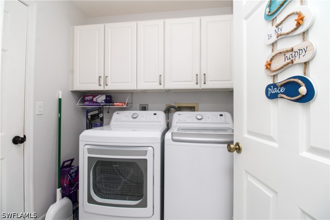 3 Bed Pool Home for Sale in Forest Hills, photo 28