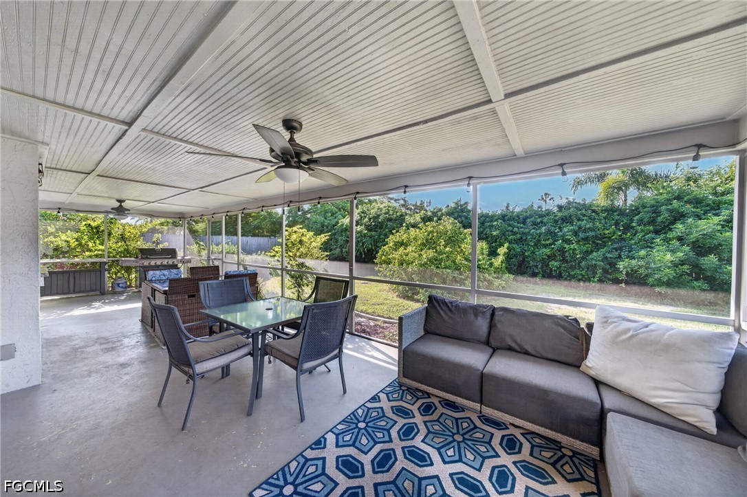 3 Bed SingleFamilyResidence for Sale in Cape Coral, photo 28