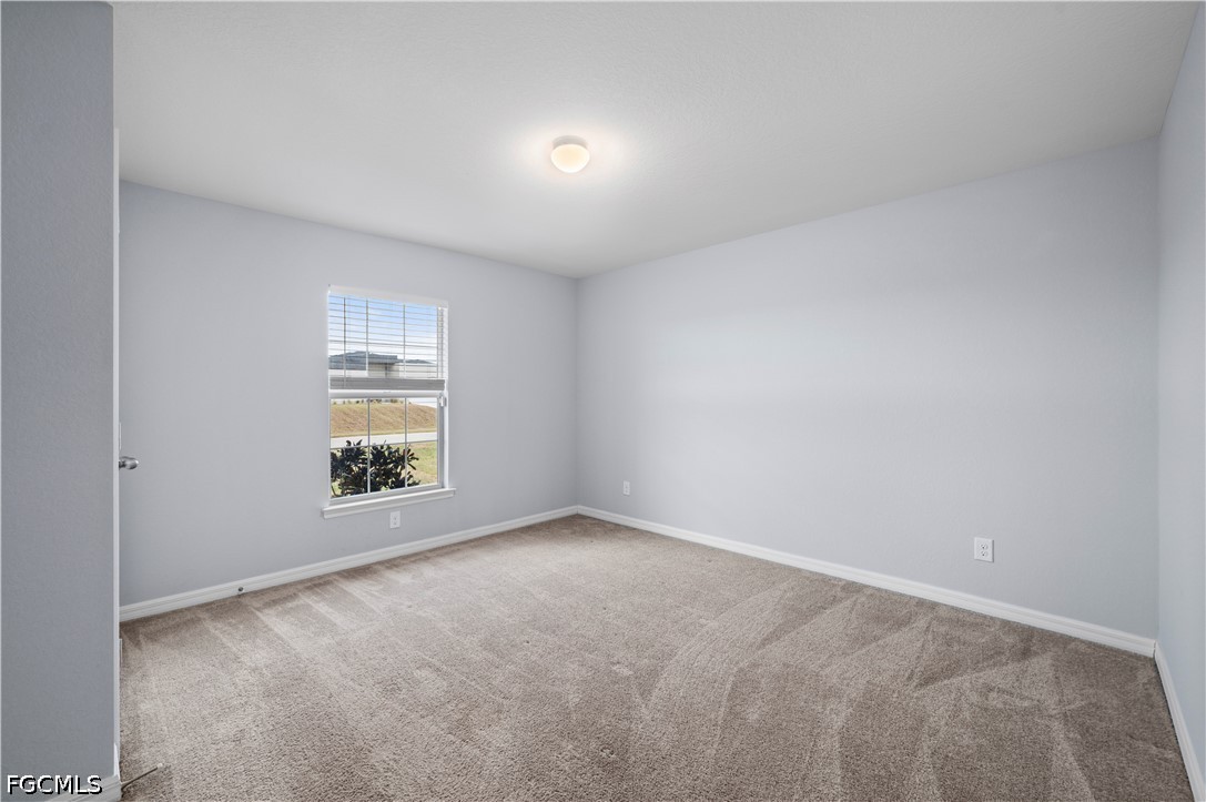 4 Bed SingleFamilyResidence for Sale in Cape Coral, photo 28