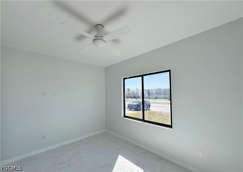 4 Bed SingleFamilyResidence for Sale in Cape Coral, photo 28