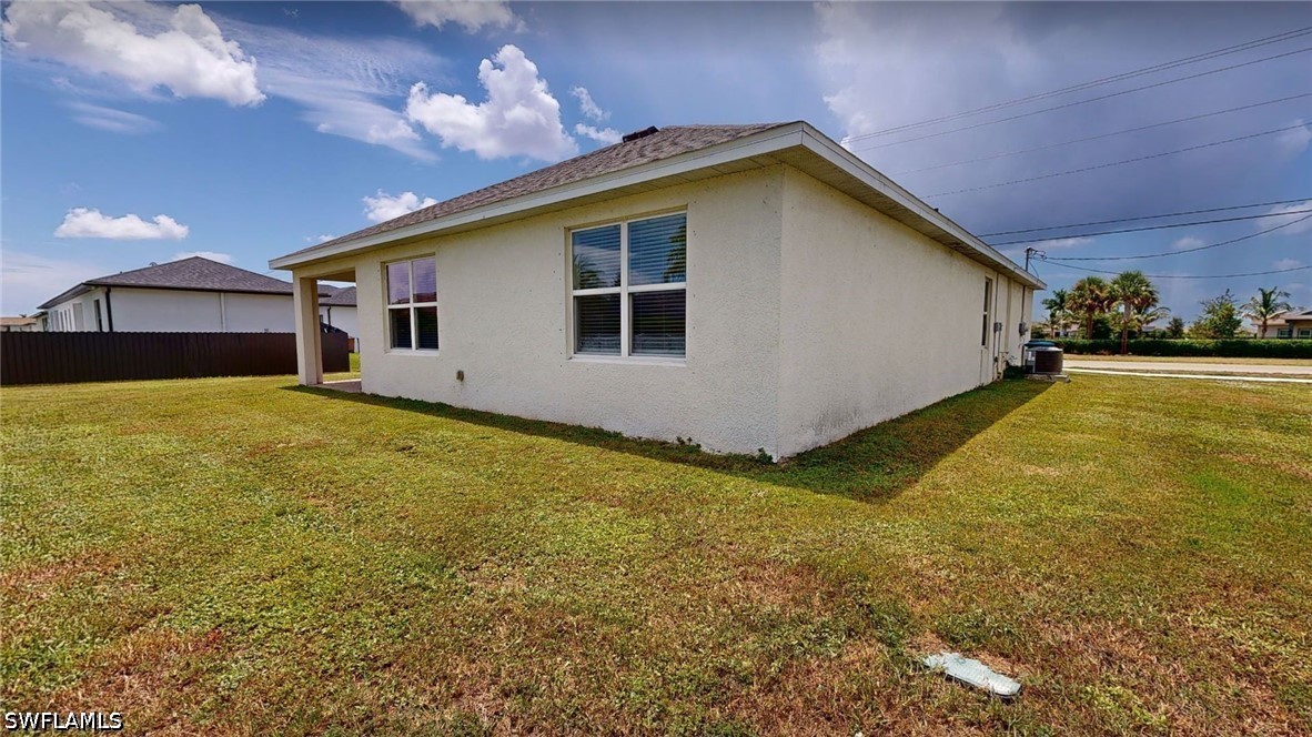 4 Bed SingleFamilyResidence for Sale in Cape Coral, photo 28