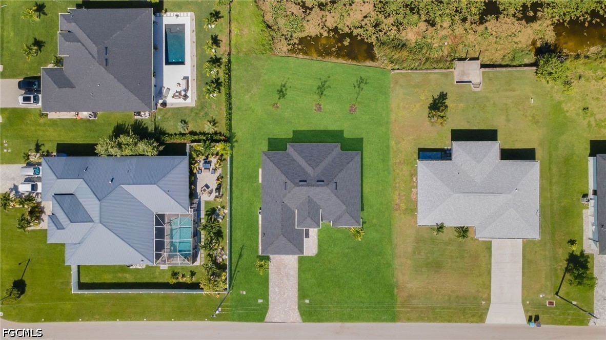 3 Bed Waterfront Home for Sale in Cape Coral, photo 28