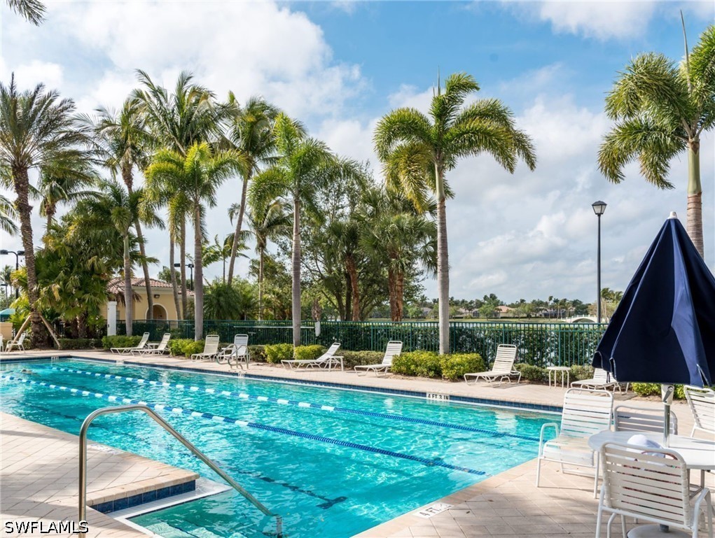 2 Bed Waterfront Home for Sale in Island Walk, photo 28
