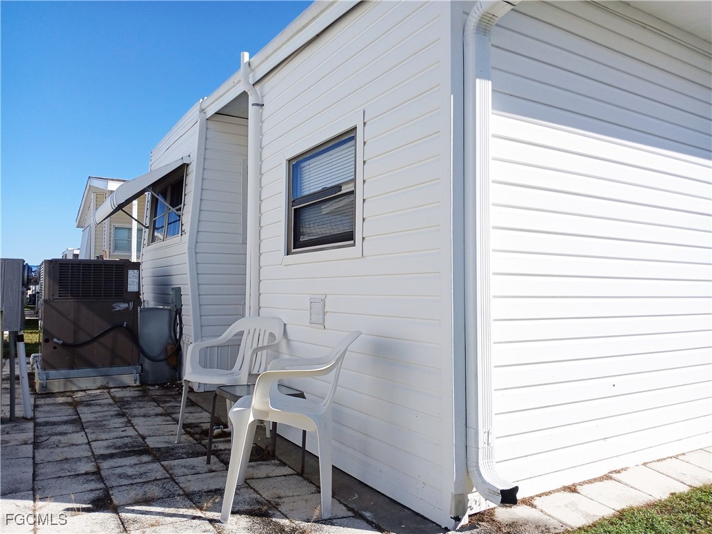 1 Bed ManufacturedHome for Sale in North Fort Myers, photo 29