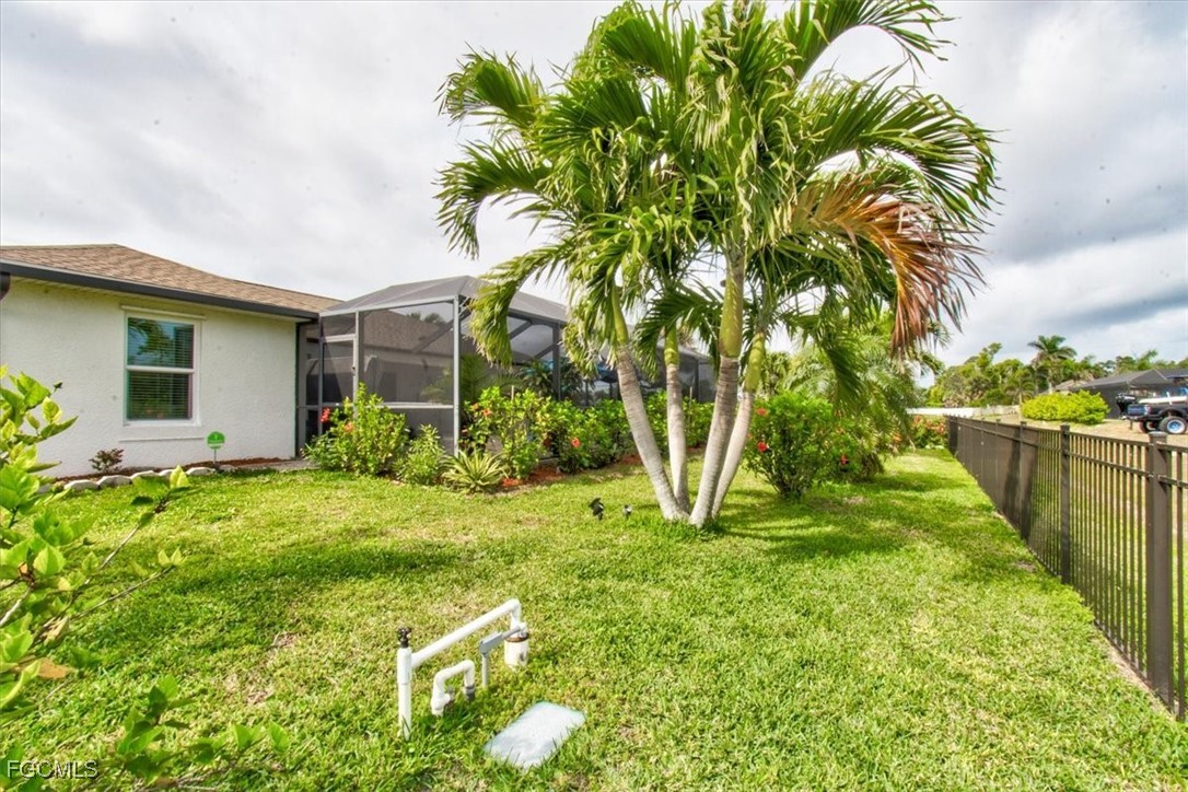 3 Bed SingleFamilyResidence for Sale in Cape Coral, photo 29
