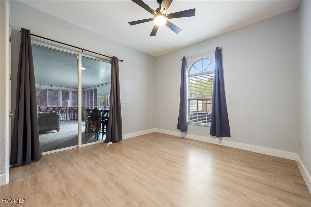 4 Bed SingleFamilyResidence for Sale in Lehigh Acres, photo 29